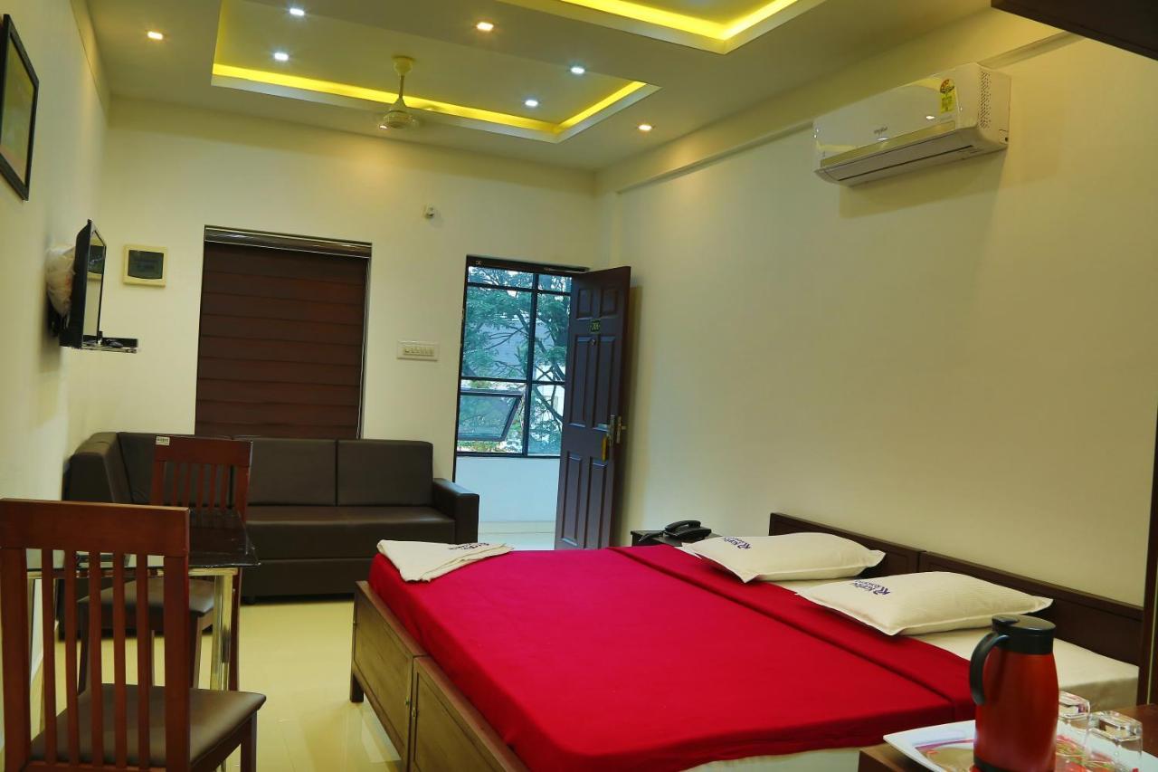Karibu Residency Hotel Malappuram Ngoại thất bức ảnh